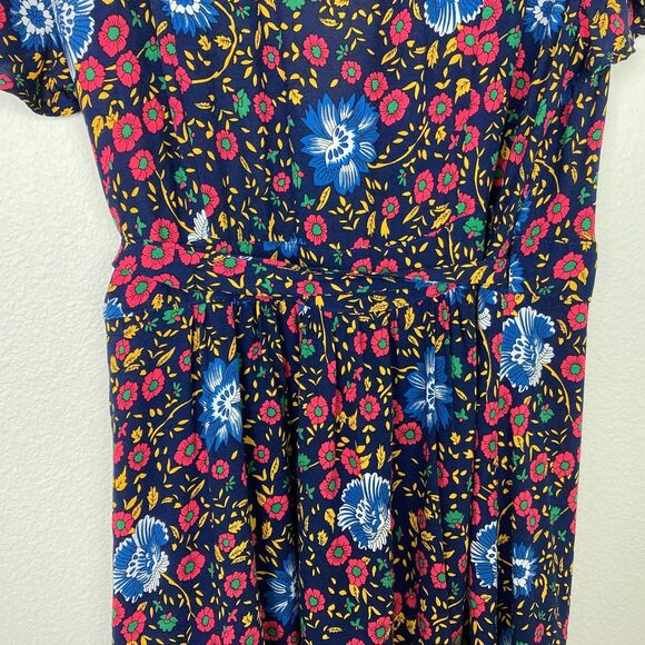 Zesica Women’s Mini Wrap Dress Size L Blue Red Floral Flutter Sleeve Boho - Picture 6 of 8